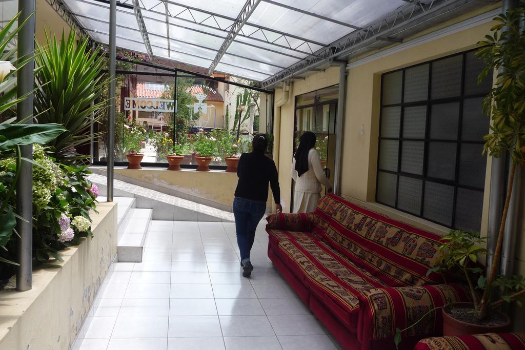 Hostal Santa Rosa Cusco Luaran gambar